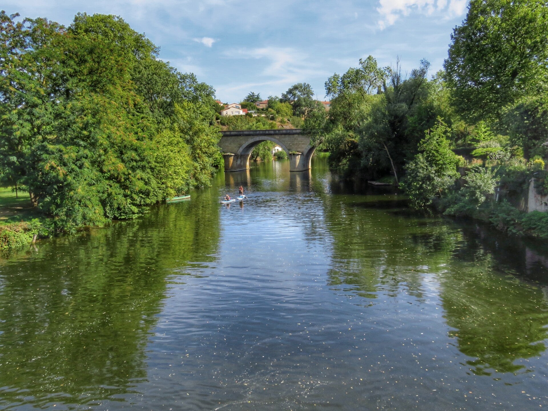 Le Thouet, les promenades et le canoë — vue 8