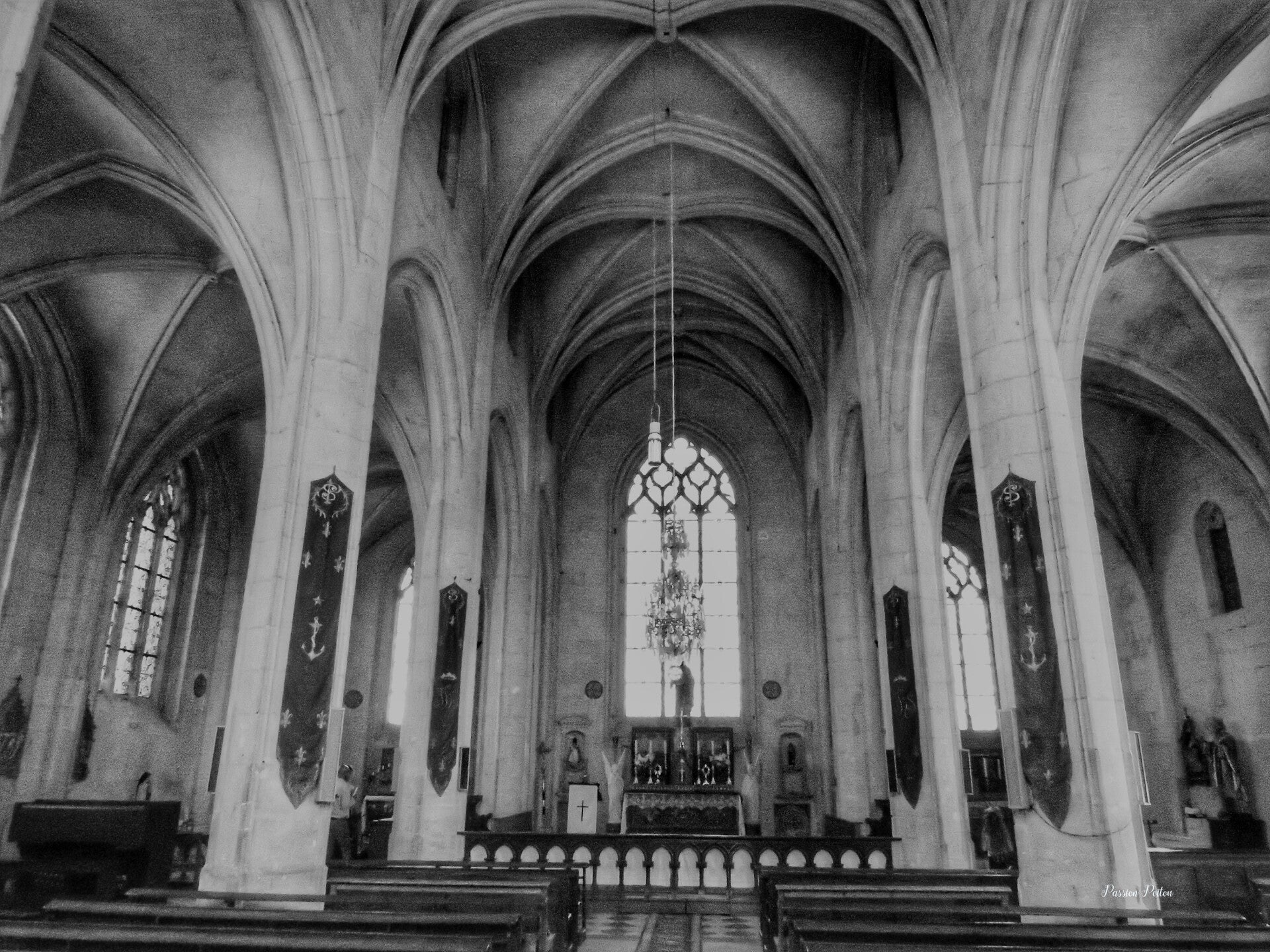 La chapelle collégiale du château — vue 2